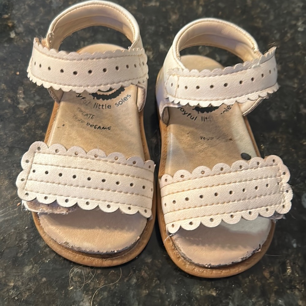 Livi & Luca Sandal sz6